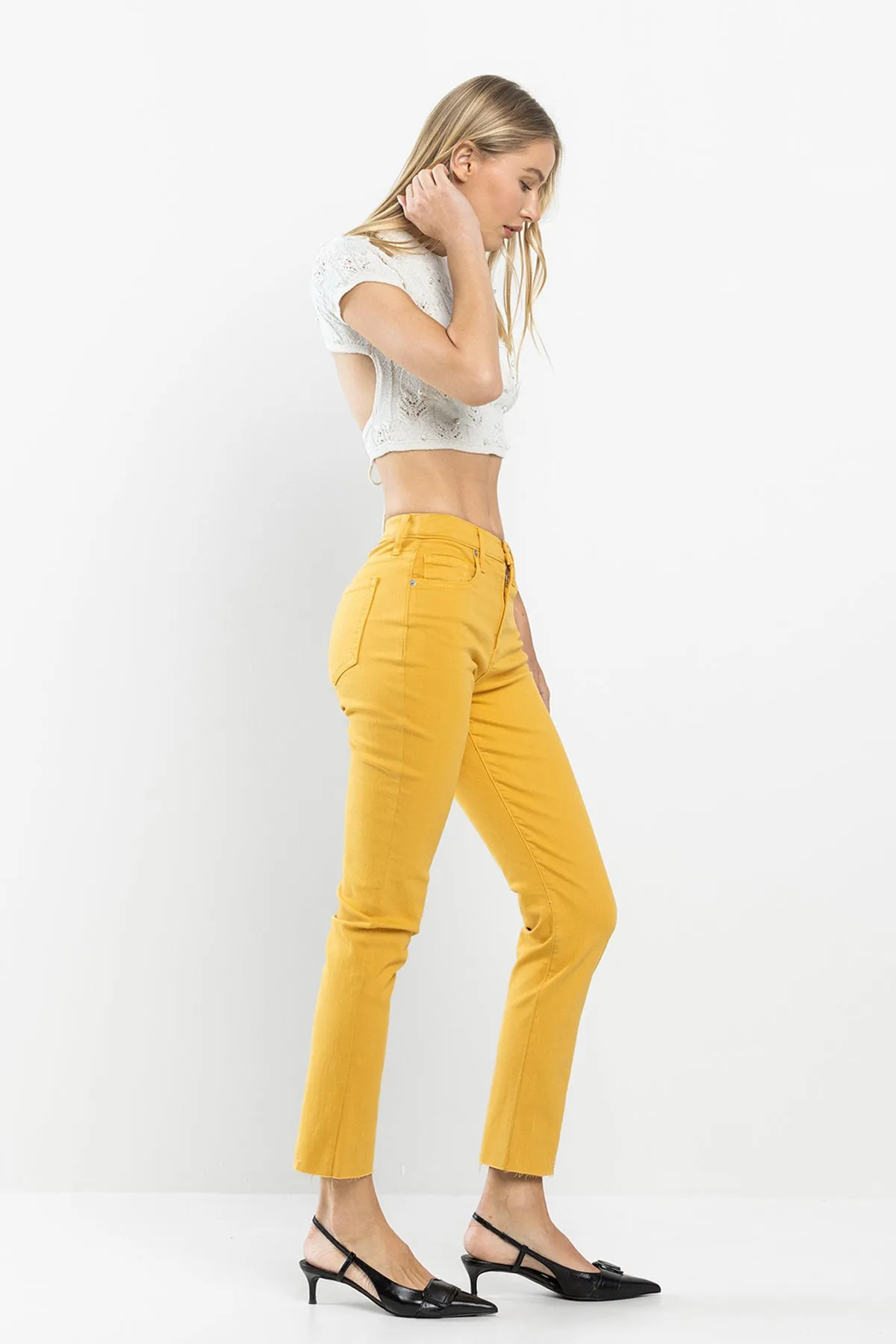 HIGH RISE SLIM STRAIGHT JEANS IN INKA GOLD WITH RAW CUT HEM  / SP-P11972IG