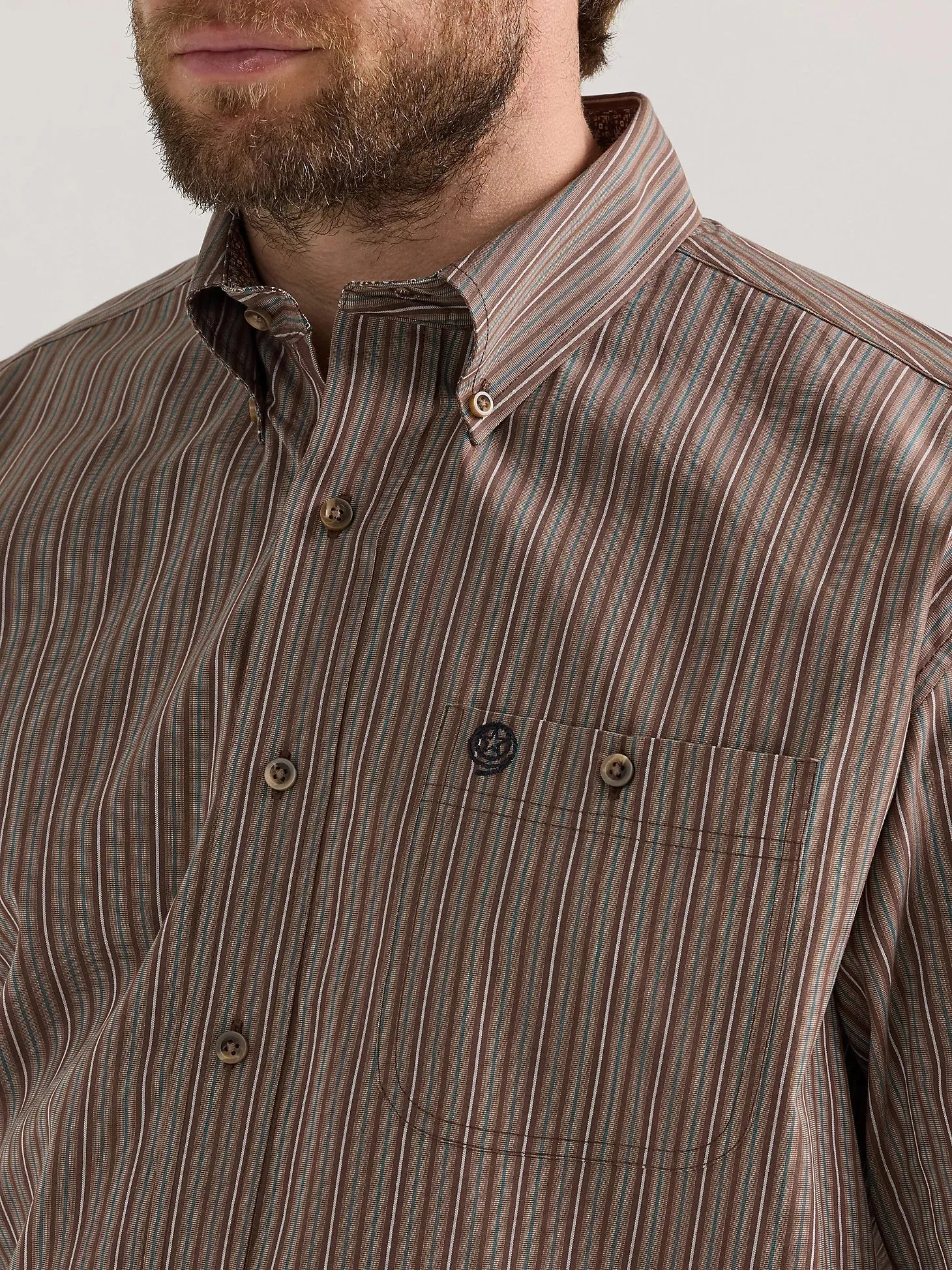 Men's Wrangler® George Strait™ Long Sleeve Button Down One Pocket Shirt in Brown Cliff Stripe