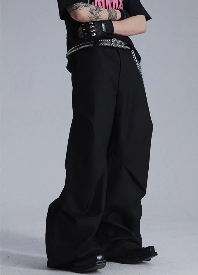 Pleated straight pants