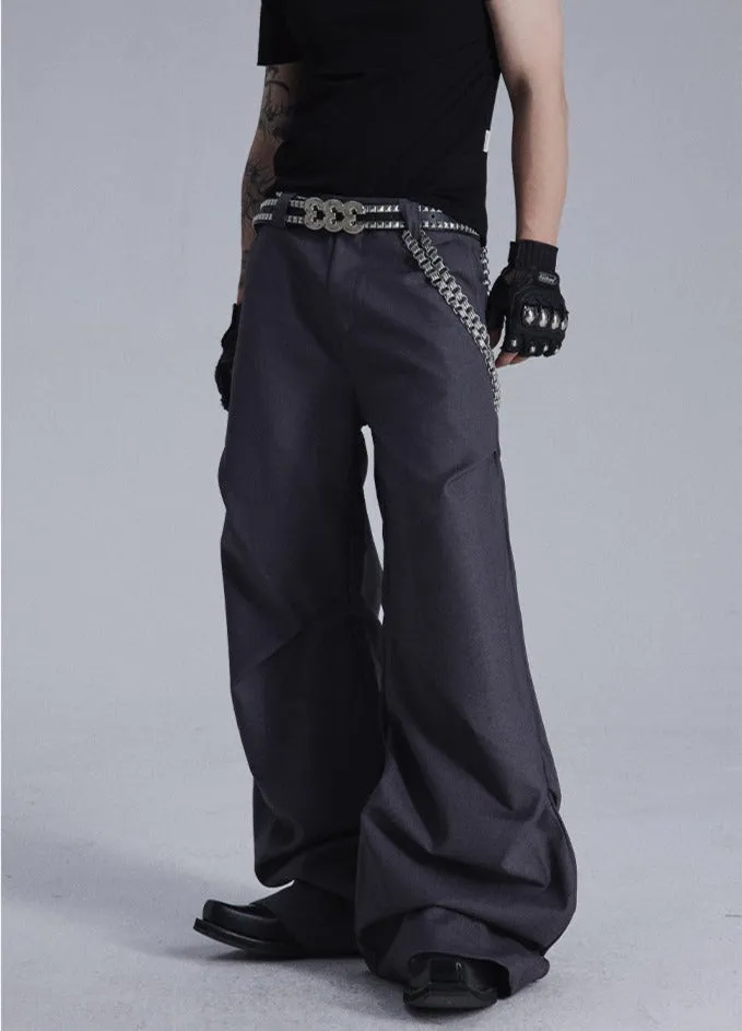 Pleated straight pants