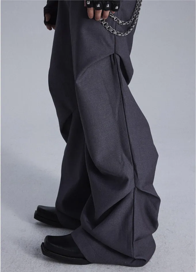 Pleated straight pants