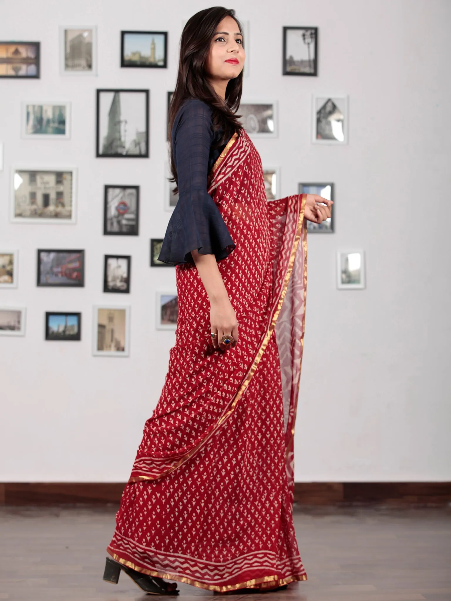 Red Ivory Hand Block Printed Chiffon Saree with Zari Border - S031702739