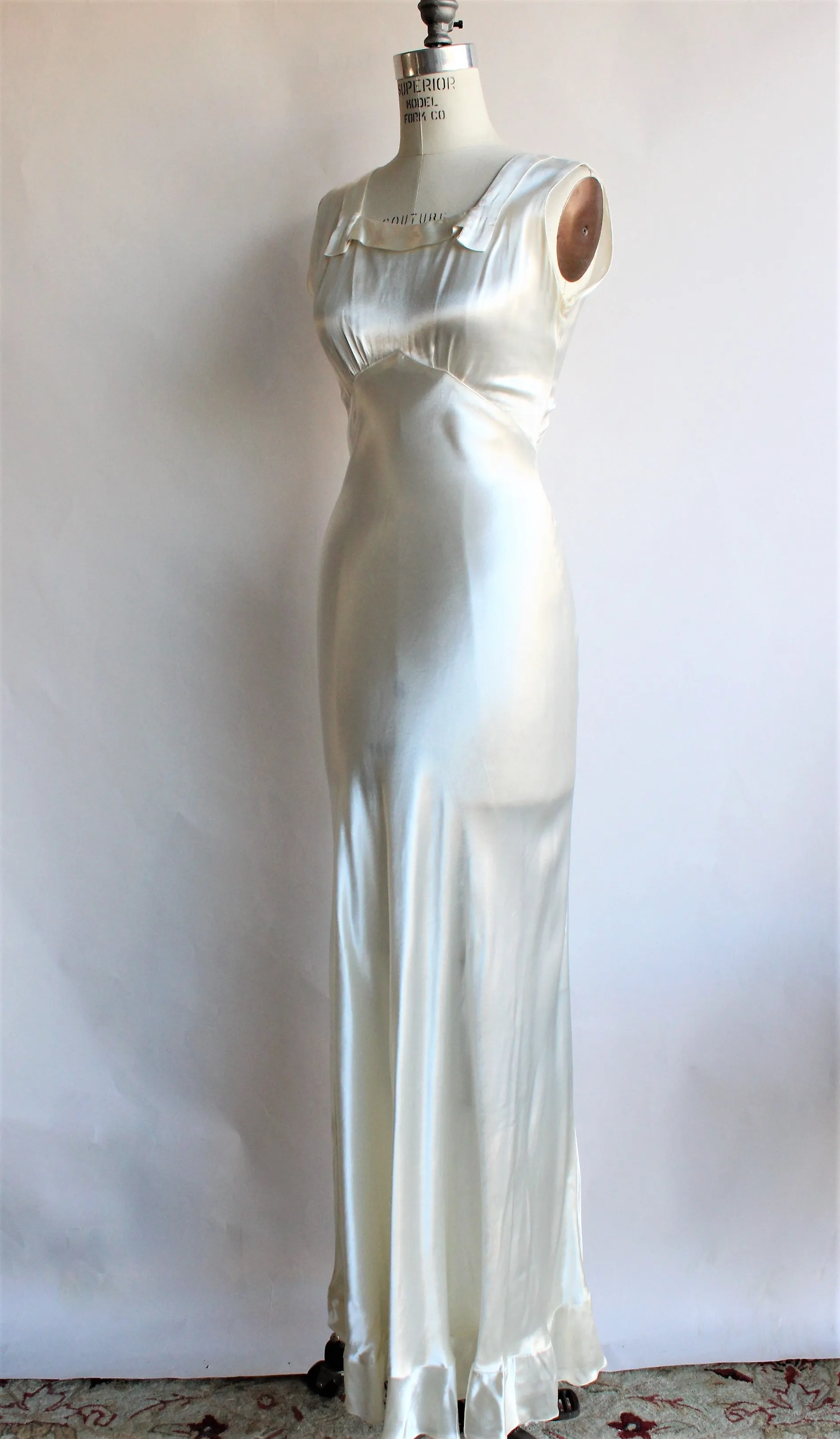 Vintage 1940s Satin Ivory Nightgown