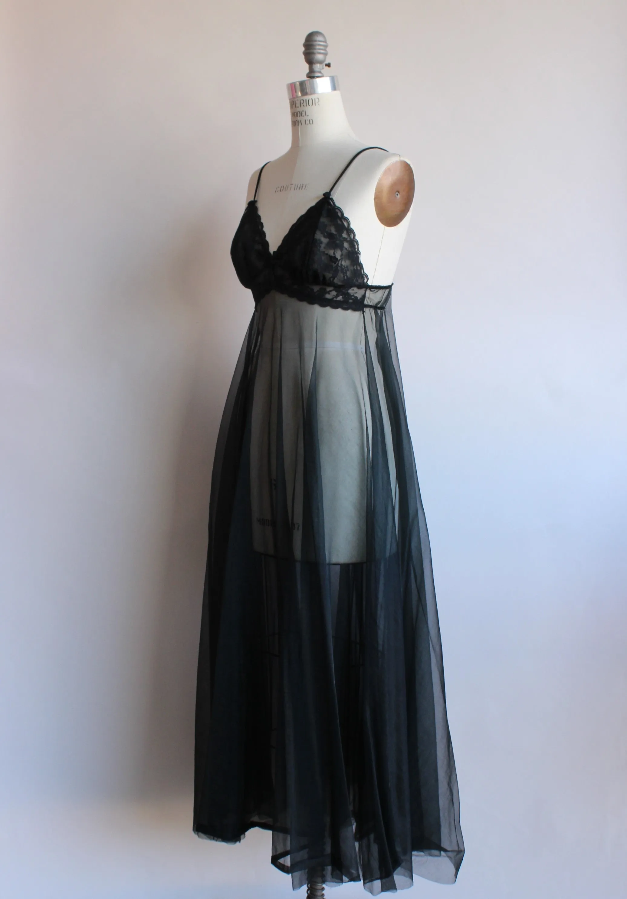 Vintage 1970s Black Peignoir Robe And Nightgown Set