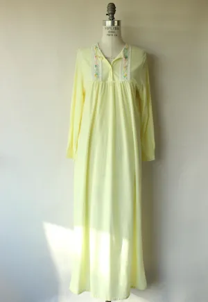 Vintage 1970s Yellow Flannel Full Length Nightgown