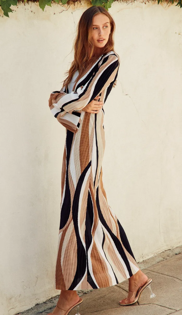 Wave Print Micro Pleated Maxi Dress